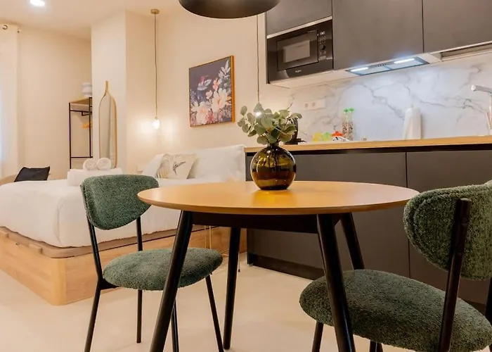 For You Rentals El CaprichoTu Refugio en Madrid con Encanto y Tranquilidad Temporal DEL2914